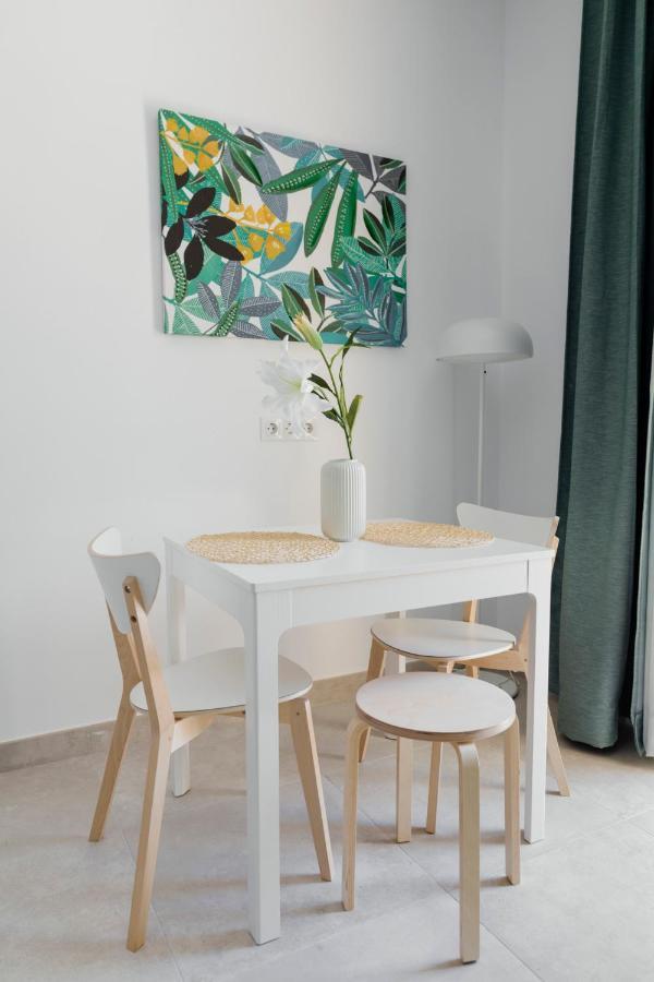 Homeabout Juan De Austria Apartments Malaga Ngoại thất bức ảnh