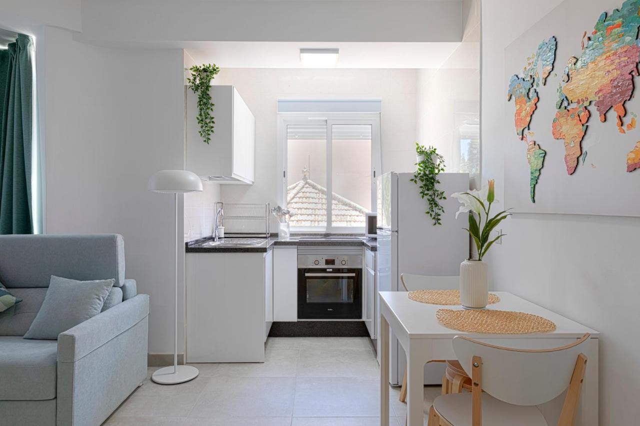 Homeabout Juan De Austria Apartments Malaga Ngoại thất bức ảnh