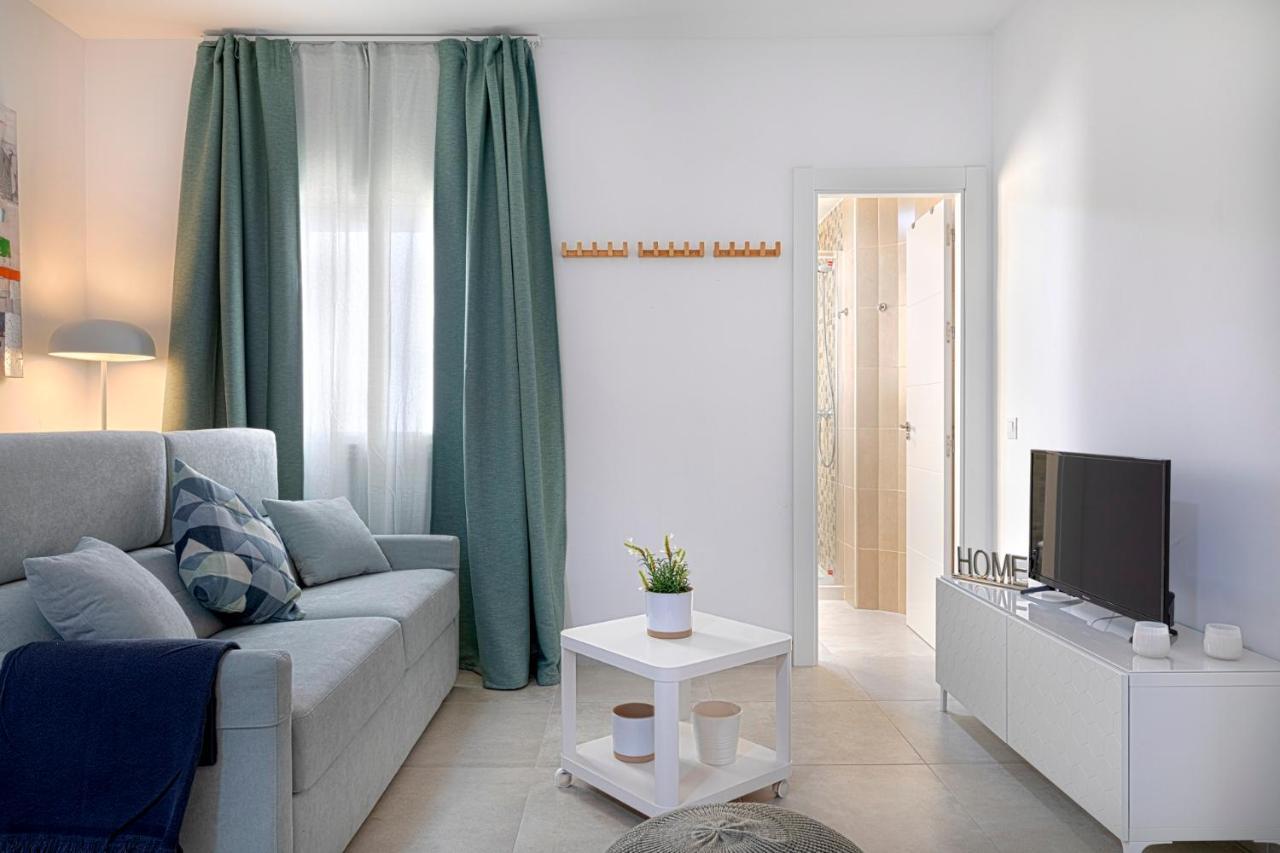 Homeabout Juan De Austria Apartments Malaga Ngoại thất bức ảnh