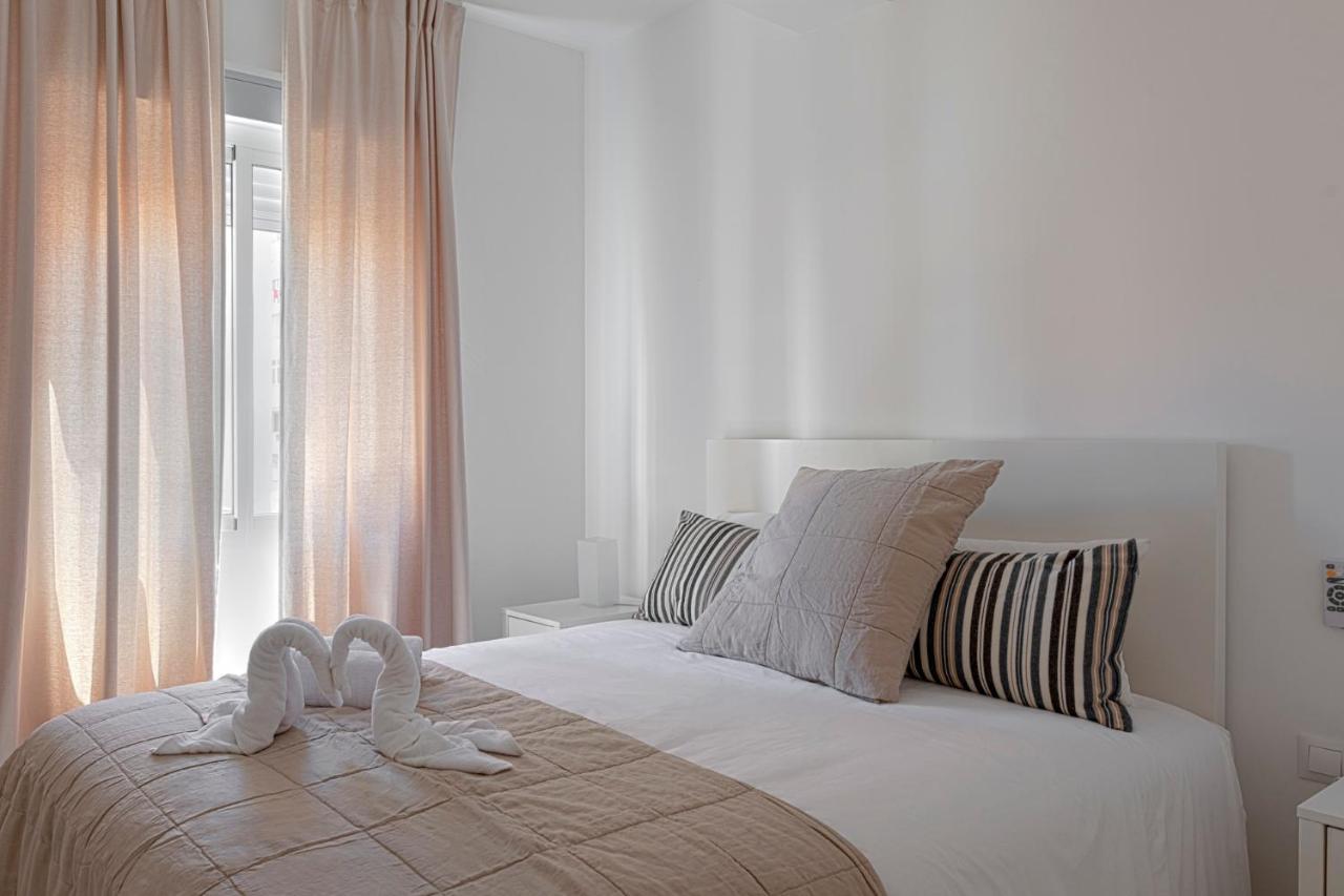 Homeabout Juan De Austria Apartments Malaga Ngoại thất bức ảnh