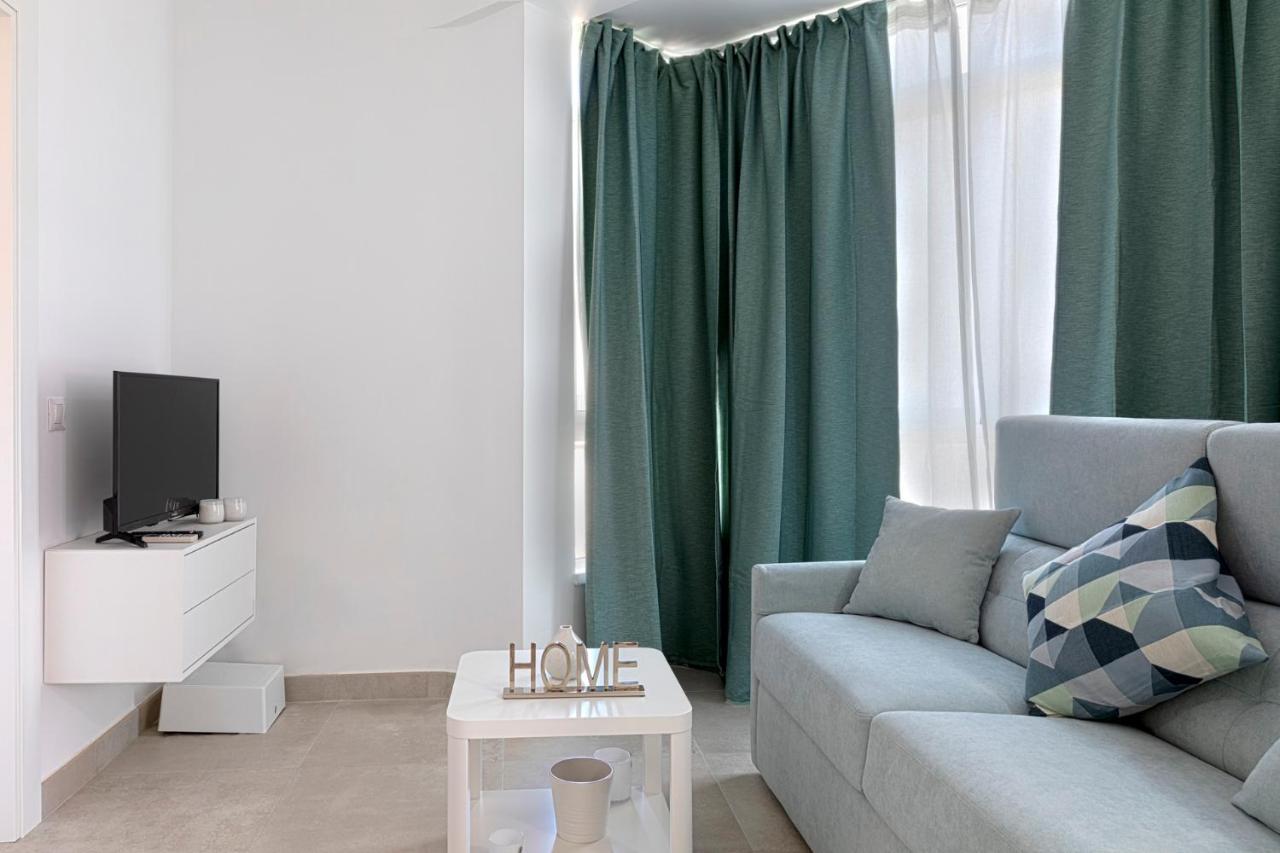 Homeabout Juan De Austria Apartments Malaga Ngoại thất bức ảnh