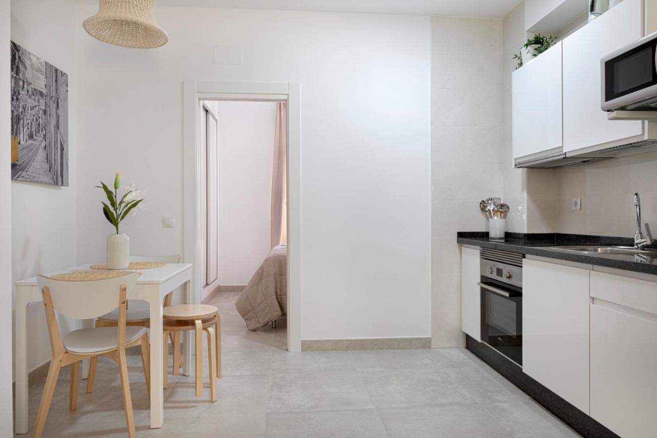 Homeabout Juan De Austria Apartments Malaga Ngoại thất bức ảnh