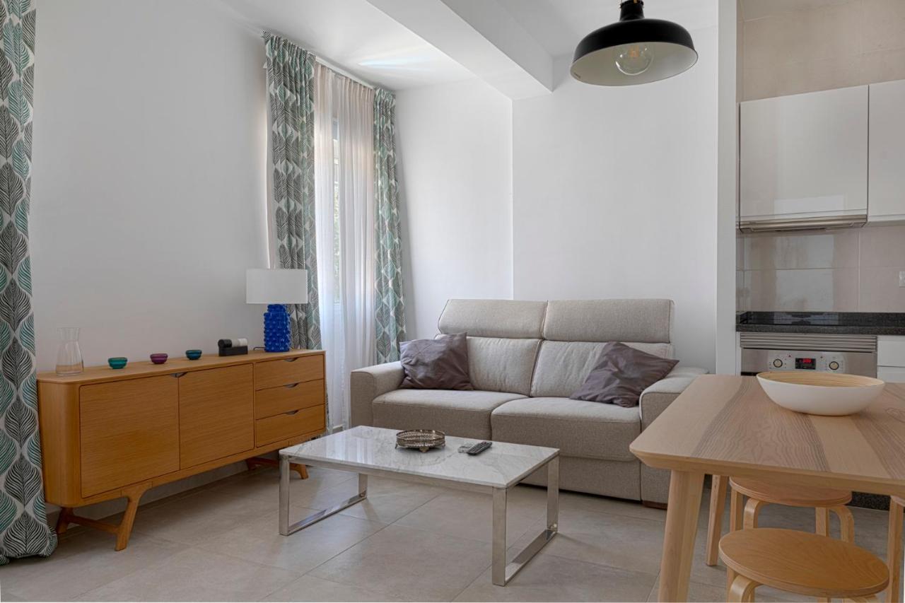 Homeabout Juan De Austria Apartments Malaga Ngoại thất bức ảnh
